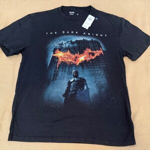 The Dark Knight Batman and Joker T-Shirt Hollister Exclusive Mens Size M